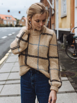 Scotty Sweater