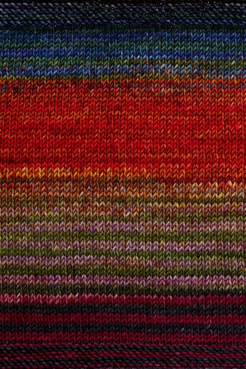 Urth Yarns Uneek Worsted 4020 swatch