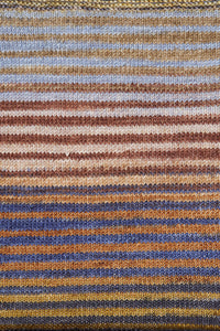Urth Yarns Uneek Fingering 3028 swatch