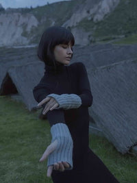 Celia Mittens