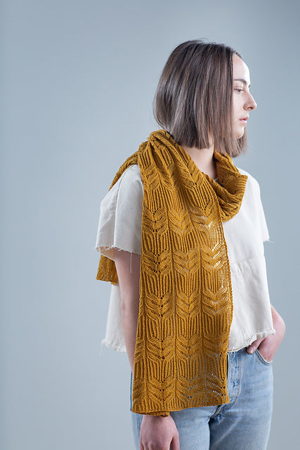 Ensata Scarf