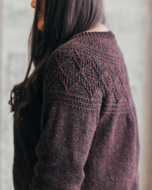 Mae Pullover