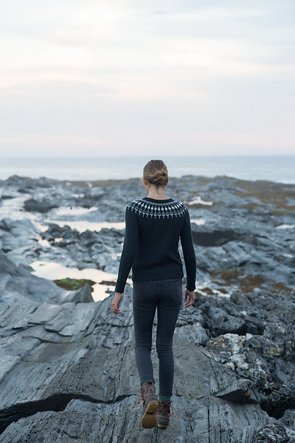 Lighthouse Pullover