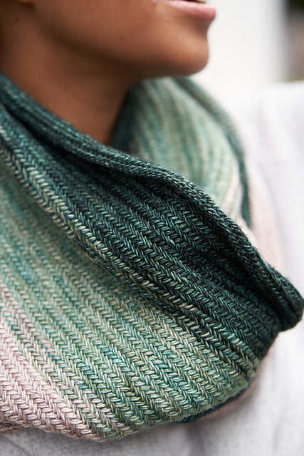 Alisa Cowl by Malabrigo Design