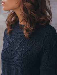 Mae Pullover