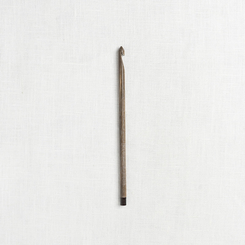 Lykke Umber 6" Crochet Hook Set, Umber Denim Case