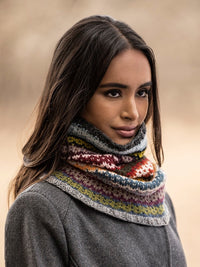 27 Color Cowl