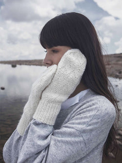 Nieves Mittens