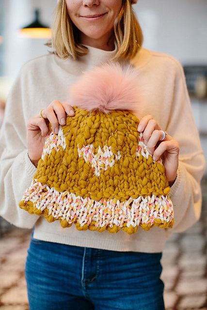 Happy Heart Day Hats