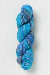 Urth Yarns Uneek DK 6031