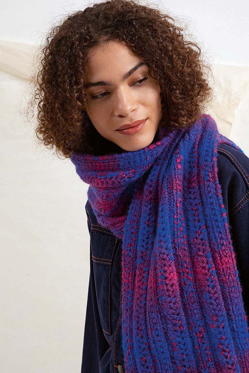 PTO-043_03 Brisk Scarf
