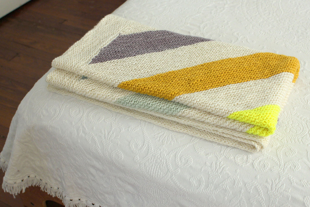 Salida del Sol Throw