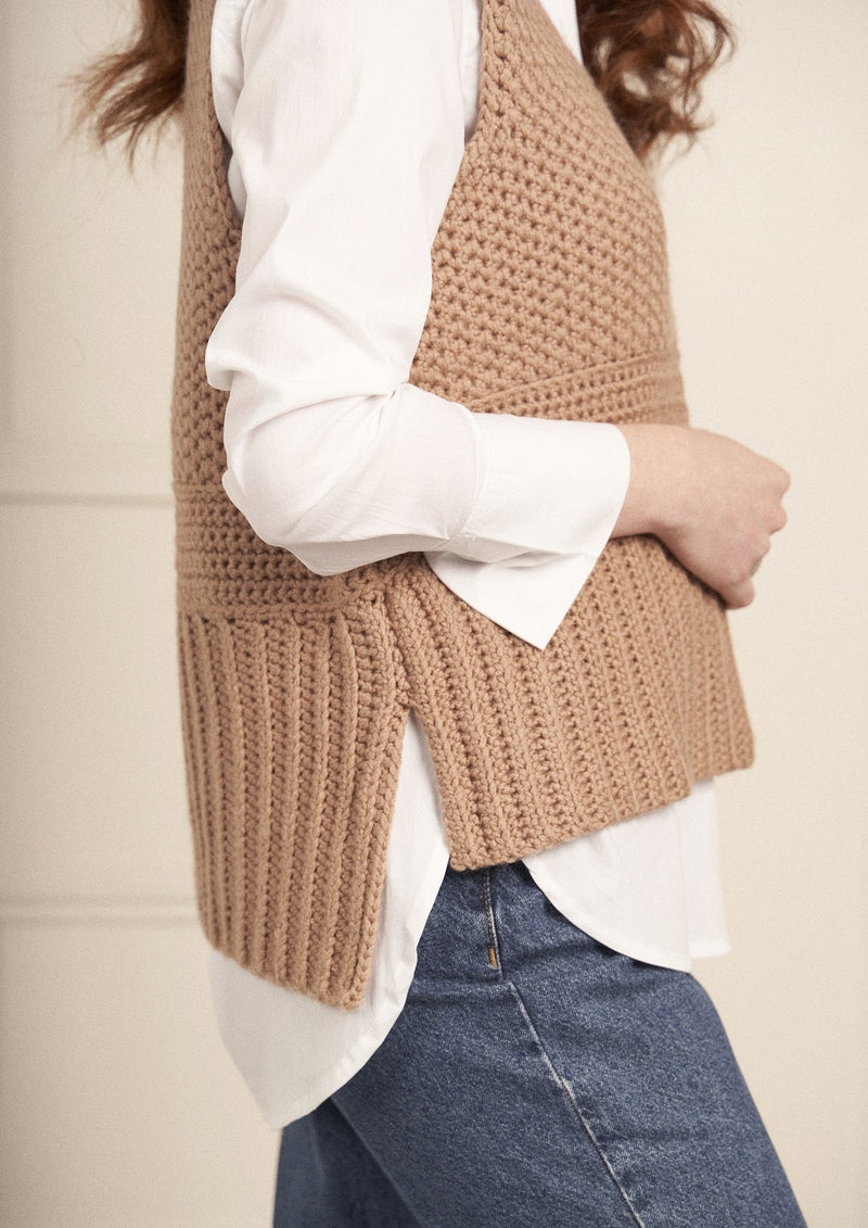 Rowan Crochet In-Style: 11 Designs by Emma Wright