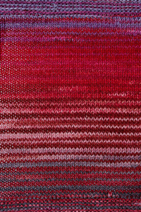Urth Yarns Uneek DK 6005 swatch