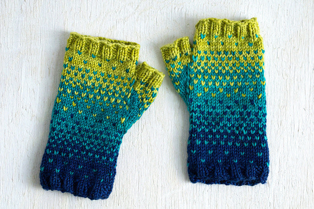 Drops of Spring Mitts